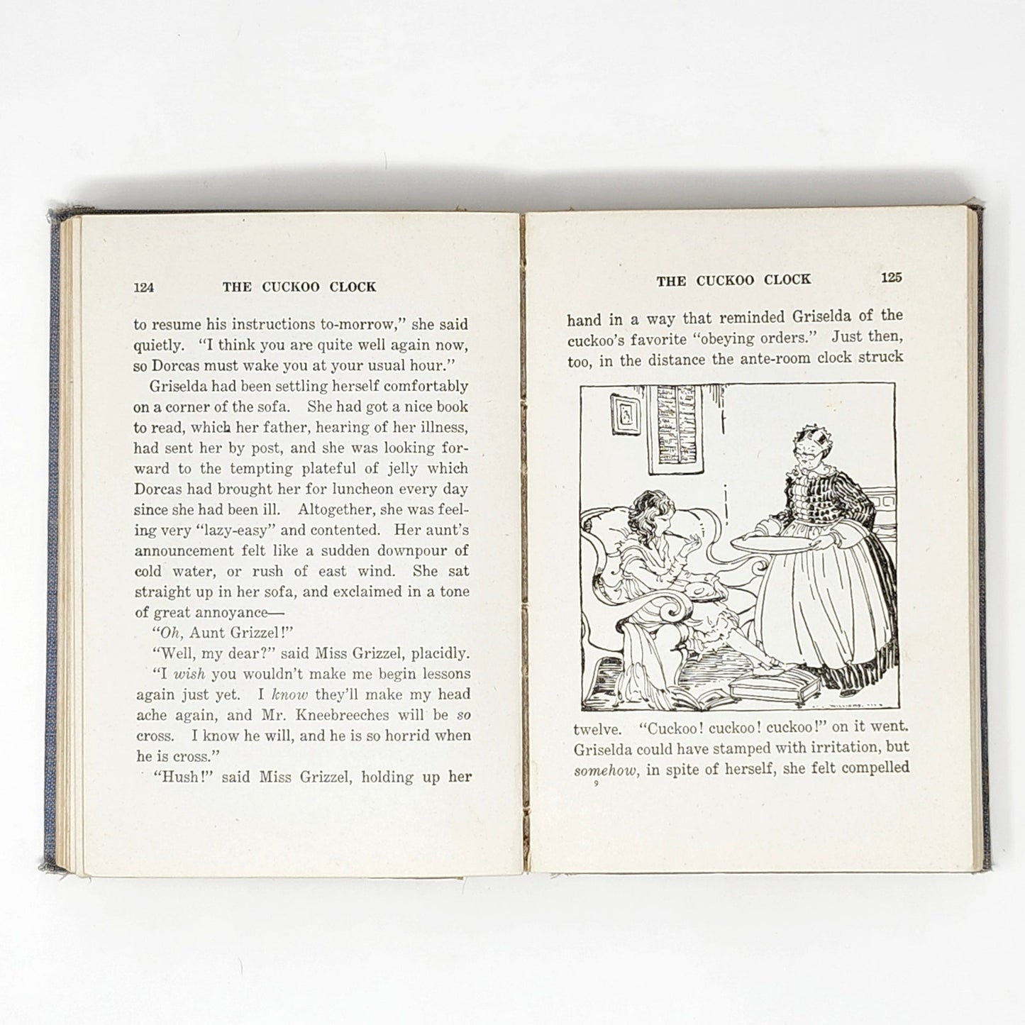 The Cuckoo Clock — Mrs. Molesworth, Saalfield, 1927 Antique HC