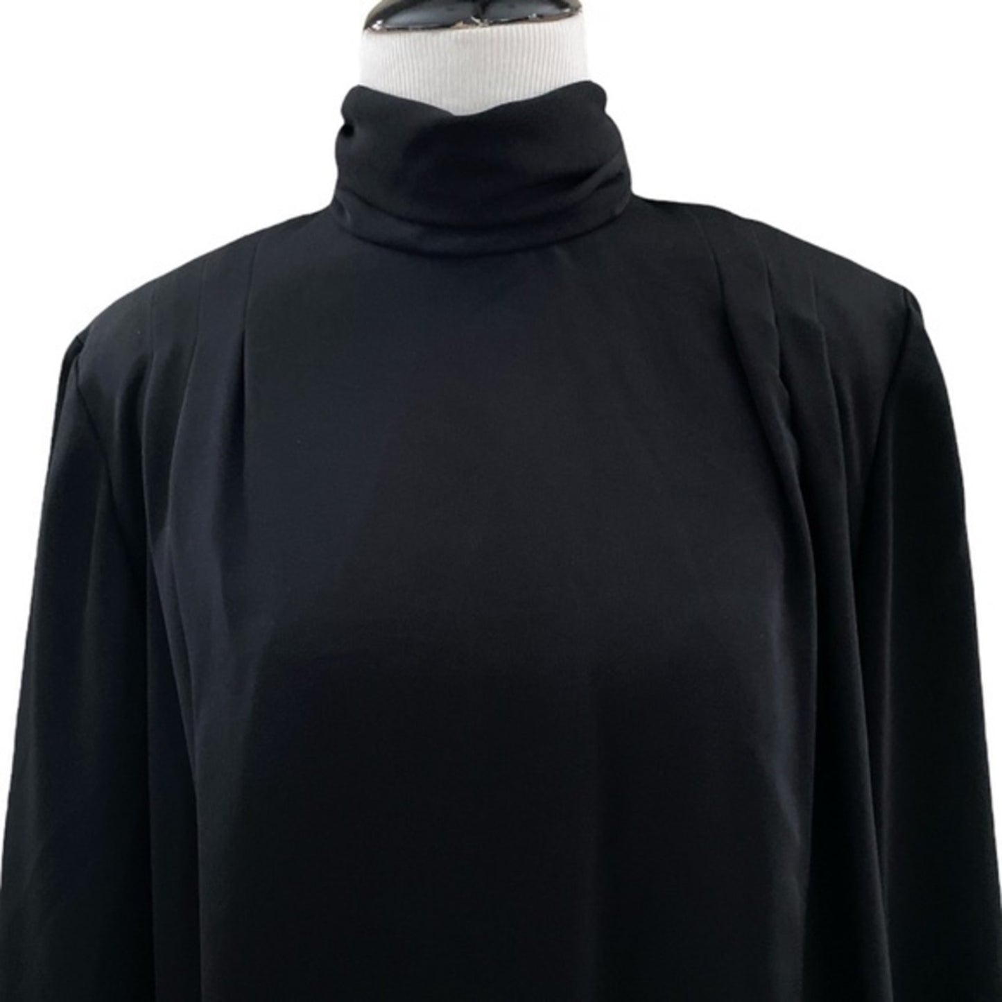 VINTAGE Doncaster Gathered Turtle Neck‎ Black Blouse Sz. M